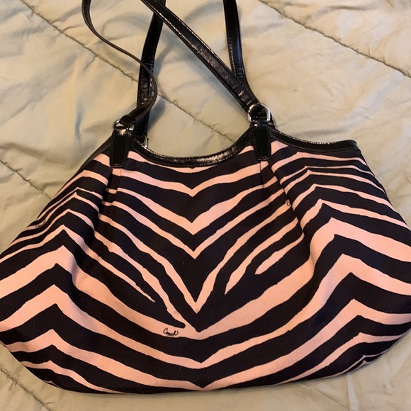 Coach Signature Shoulder Bag Purse Stripe Zebra Print Devin Underarm Bag Tote - Picture 2 of 3